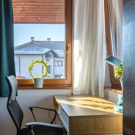 Apartman The Snowmad Nest - Valentina Heights, 8 Min From The Gondola Banszko