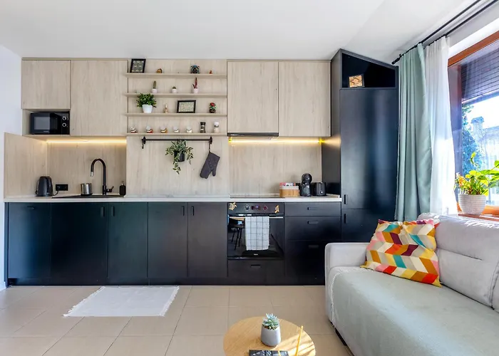 The Snowmad Nest - Valentina Heights, 8 Min From The Gondola Apartment